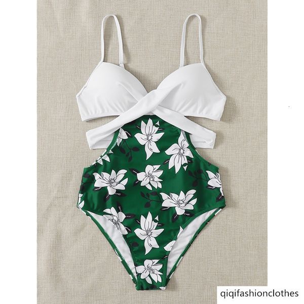 2021 single backless print color matching slim spring triangle one piece swimsuit, White;black
2021 single backless print color matching slim spring triangle one piece swimsuit, White;black