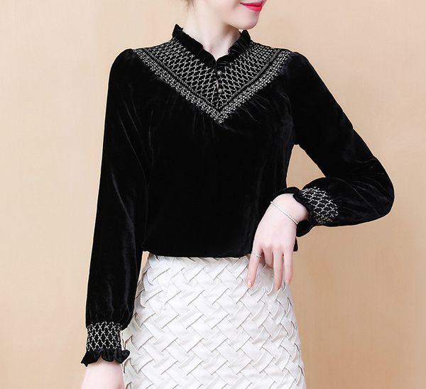 2020 spring fall fashion womens ruffled v neck embroidery black velour blouse shirt , female woman 3xl velvet and blouses, White
2020 spring fall fashion womens ruffled v neck embroidery black velour blouse shirt , female woman 3xl velvet and blouses, White