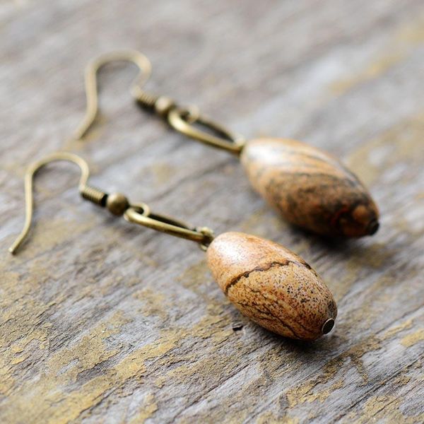 женщины серьги урожай природный камень мотаться серьги конструктора bohemian серьги европейский нас этнические ювелирные изделия dropshippin, Golden
женщины серьги урожай природный камень мотаться серьги конструктора bohemian серьги европейский нас этнические ювелирные изделия dropshippin, Golden