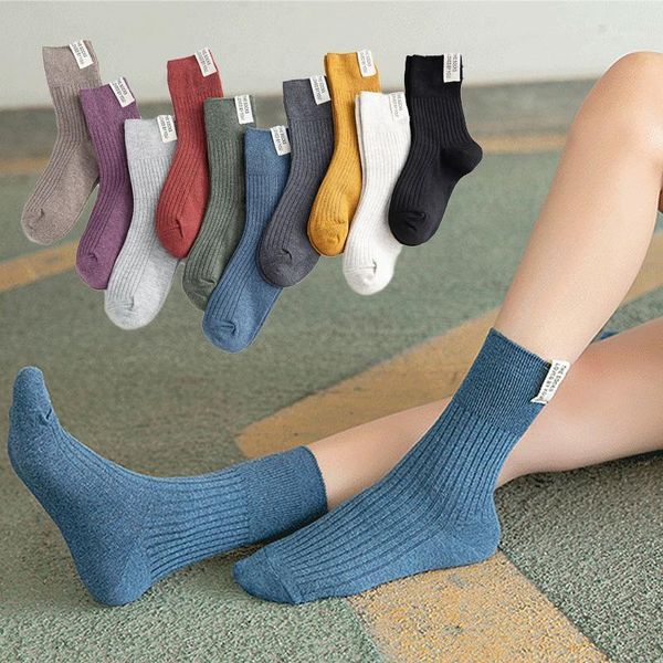 1 pair spring autumn women casual fashion socks cotton soft comfortable solid color simplicity style long socks new loose1, Black;white
1 pair spring autumn women casual fashion socks cotton soft comfortable solid color simplicity style long socks new loose1, Black;white