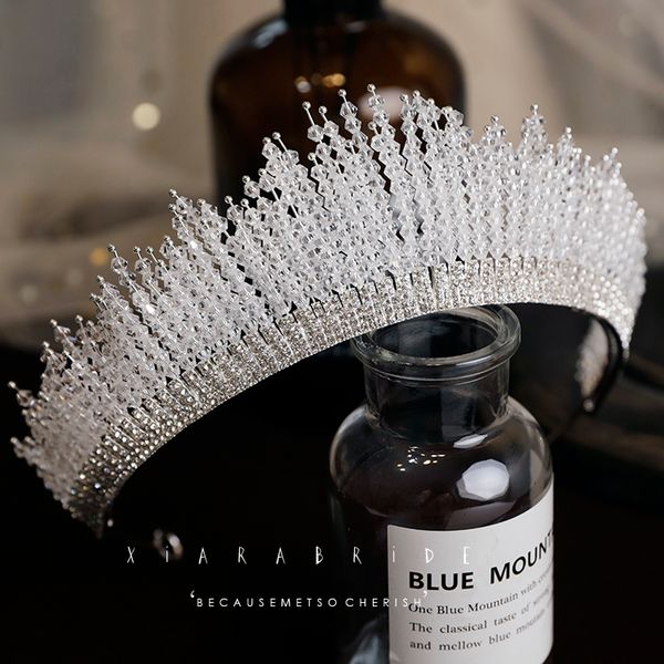 luxurious atmosphere handmade pearl crystal super flash simple fashion bridal crown headdress wedding dress dinner accessories, Silver
luxurious atmosphere handmade pearl crystal super flash simple fashion bridal crown headdress wedding dress dinner accessories, Silver