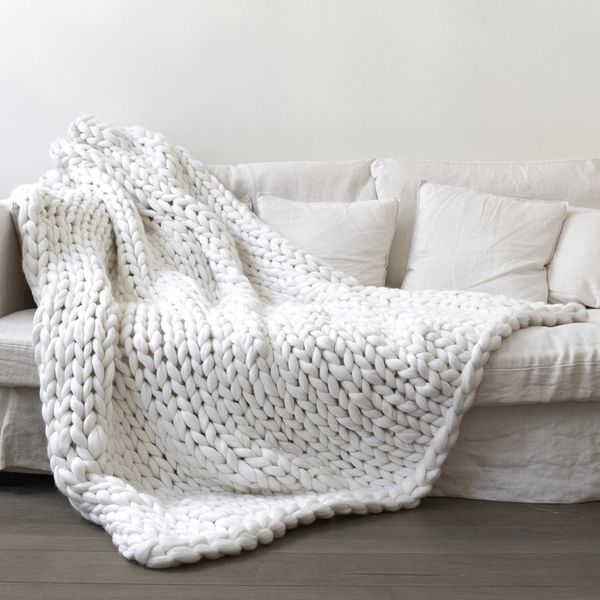 fashion hand chunky knitted blanket thick yarn wool-like polyester bulky blankets winter soft warm throw drop
fashion hand chunky knitted blanket thick yarn wool-like polyester bulky blankets winter soft warm throw drop