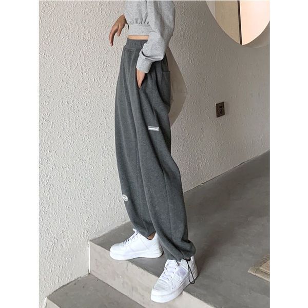 houzhou 2020 autumn sports pants for women gray sweatpants woemn korean style loose joggers women pants female high waist lj201201, Black;white
houzhou 2020 autumn sports pants for women gray sweatpants woemn korean style loose joggers women pants female high waist lj201201, Black;white