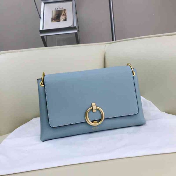 zhou xiaozhong light luxury oroton flip leather one shoulder messenger bag, hand carrying women's simple and large capacity
zhou xiaozhong light luxury oroton flip leather one shoulder messenger bag, hand carrying women's simple and large capacity