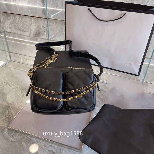 2022 stylish new calfskin ladies camera bag
2022 stylish new calfskin ladies camera bag