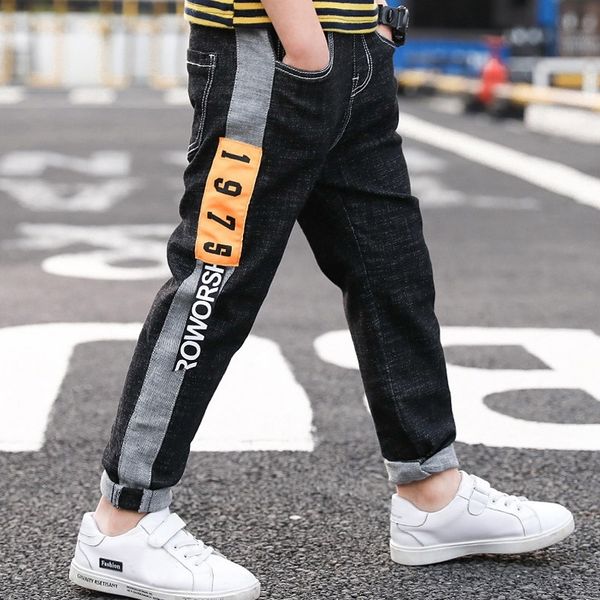 diimuu young children slim straight jeans boys denim long pants 5-13 years kids baby boy casual trousers elastic waist pants y200409, Blue 
diimuu young children slim straight jeans boys denim long pants 5-13 years kids baby boy casual trousers elastic waist pants y200409, Blue