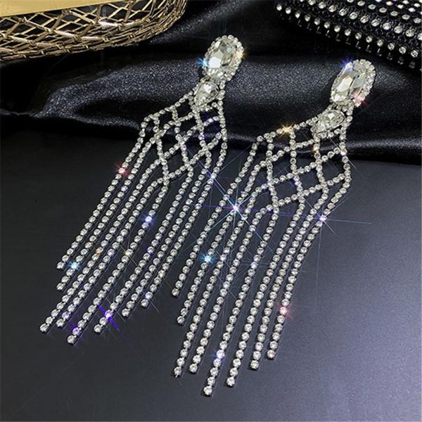 fyuan негабаритных длинной кисточки кристалл падение серьга для женщин bijoux hollow rhinestone серьга заявления ювелирных подарков, Silver
fyuan негабаритных длинной кисточки кристалл падение серьга для женщин bijoux hollow rhinestone серьга заявления ювелирных подарков, Silver