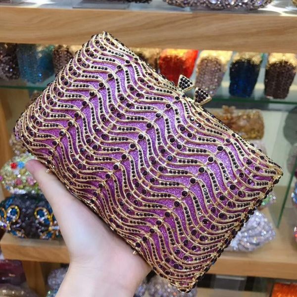 luxury crystal evening bag handmade style rhinestones pearl women evening bags vintage satin lady party wedding clutches purses
luxury crystal evening bag handmade style rhinestones pearl women evening bags vintage satin lady party wedding clutches purses