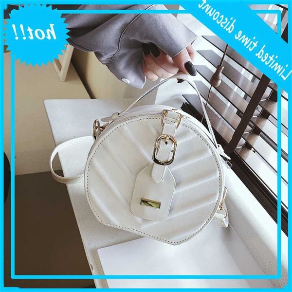 popular round hard cake handbag 2020 new fashion foreign style women's leaf pattern messenger bag
popular round hard cake handbag 2020 new fashion foreign style women's leaf pattern messenger bag