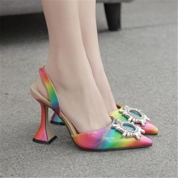 new sandals comfortable, casual light camouflage to slip-resistant wear and women's shoes design 2o1q, Black
new sandals comfortable, casual light camouflage to slip-resistant wear and women's shoes design 2o1q, Black