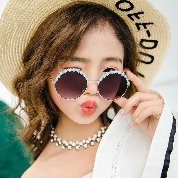 children's fashion retro flower sunglasses cute girl trend lovely cool colorful round small frame sunglasses, White;black
children's fashion retro flower sunglasses cute girl trend lovely cool colorful round small frame sunglasses, White;black
