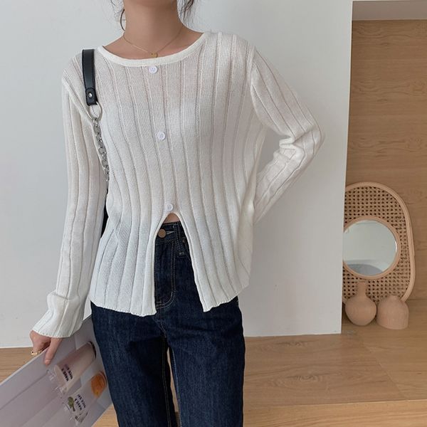 77jic 2020 autumn korean version simple temperament button hem split crew button color solid design neck fashion feeling sweatersweater swea, White;black
77jic 2020 autumn korean version simple temperament button hem split crew button color solid design neck fashion feeling sweatersweater swea, White;black