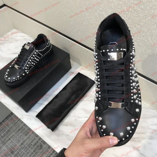 classic style design shoes lates cloudbust thunder lace up p design shoes 19fw color matching platform inluxe sneakers, Black;red
classic style design shoes lates cloudbust thunder lace up p design shoes 19fw color matching platform inluxe sneakers, Black;red