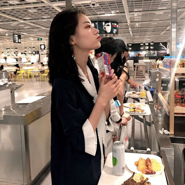 small fragrance autumn and winter hepburn's first love dress, Black;gray
small fragrance autumn and winter hepburn's first love dress, Black;gray