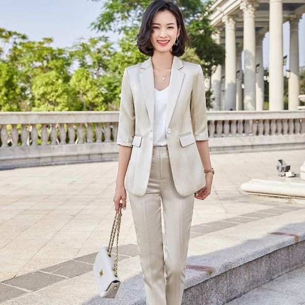 2021 spring female elegant women's pants suit blue striped blazer and trouser business jacket office lady 2 pieces set plus size1, White
2021 spring female elegant women's pants suit blue striped blazer and trouser business jacket office lady 2 pieces set plus size1, White