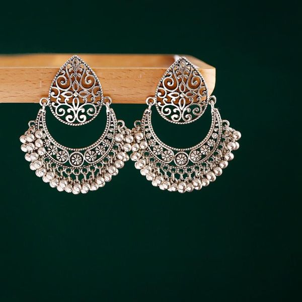 dangle & chandelier ethnic boho afghan silver color carved ladies earrings pendient 2021 gyspy bell earring jewelry
dangle & chandelier ethnic boho afghan silver color carved ladies earrings pendient 2021 gyspy bell earring jewelry