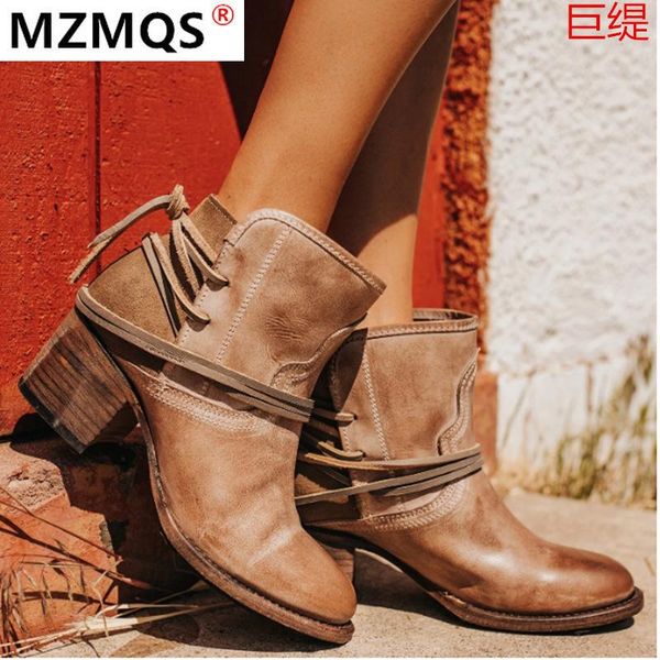 2020 winter women ankle boots fashionable retro women pointed boots rear straps with thick heel wedge women's botas mujer, Black
2020 winter women ankle boots fashionable retro women pointed boots rear straps with thick heel wedge women's botas mujer, Black