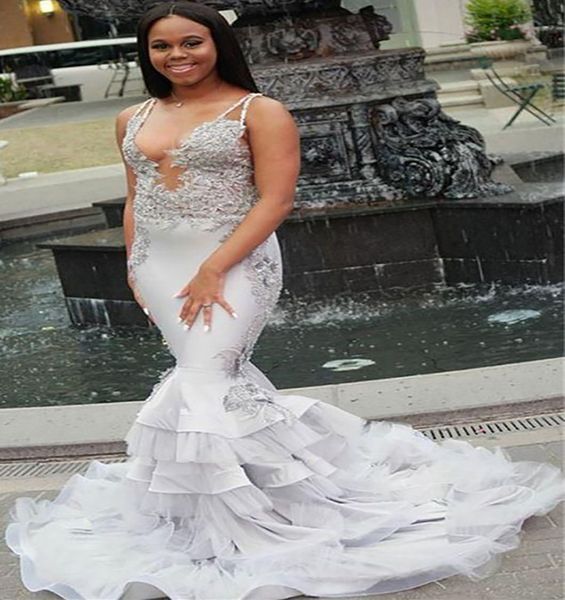 aso ebi silver african prom dress with lace v neck trumpet mermaid evening gowns 2022 black girls formal pageant occasion party dress robes
aso ebi silver african prom dress with lace v neck trumpet mermaid evening gowns 2022 black girls formal pageant occasion party dress robes