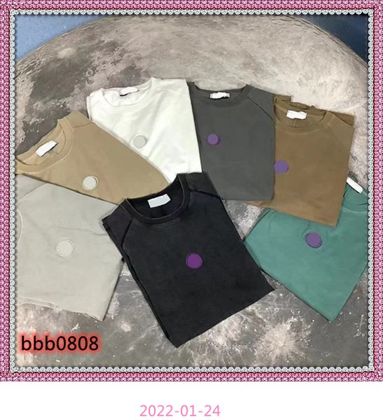 summer water washing old style men's t-shirts simple embroidery logo crew neck loose couple short sleeves fashion top, White;black
summer water washing old style men's t-shirts simple embroidery logo crew neck loose couple short sleeves fashion top, White;black