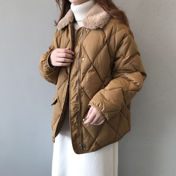 2021 new long sleeve furry collar women short winter warm jacket feminino cotton coat streetwear vc81, Black 
2021 new long sleeve furry collar women short winter warm jacket feminino cotton coat streetwear vc81, Black