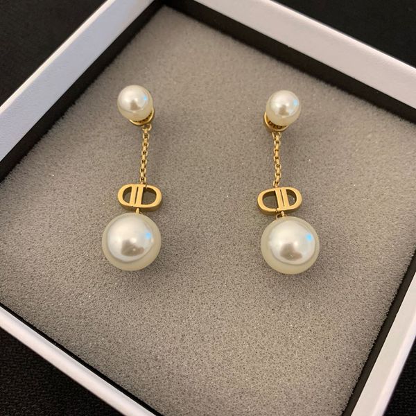 new double d letter pearl pendant earrings jewelry suitable for women 14k gold earrings ing, Golden;silver
new double d letter pearl pendant earrings jewelry suitable for women 14k gold earrings ing, Golden;silver