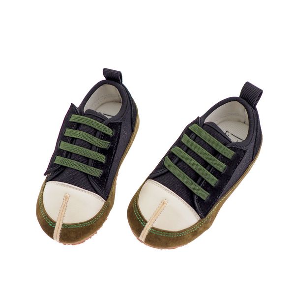 2020 spring and autumn new korean version of the fake pig foot canvas shoes toe children shoes color matching children' shoes fashion, Black;grey
2020 spring and autumn new korean version of the fake pig foot canvas shoes toe children shoes color matching children' shoes fashion, Black;grey
