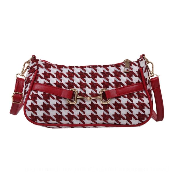 high feeling women's women 2020 fashionable new fashion fashion versatile one shoulder underarm with net small small bag red method sti
high feeling women's women 2020 fashionable new fashion fashion versatile one shoulder underarm with net small small bag red method sti