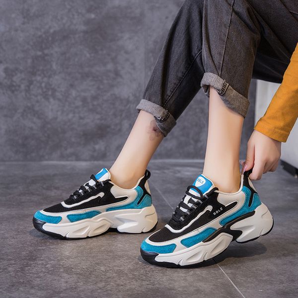 дизайнерские 2020 женщины suede leather лоскутные обувь повседневная обувь платформы женщина коренастый sneaks дамы спорт белый тенис femini, Black
дизайнерские 2020 женщины suede leather лоскутные обувь повседневная обувь платформы женщина коренастый sneaks дамы спорт белый тенис femini, Black