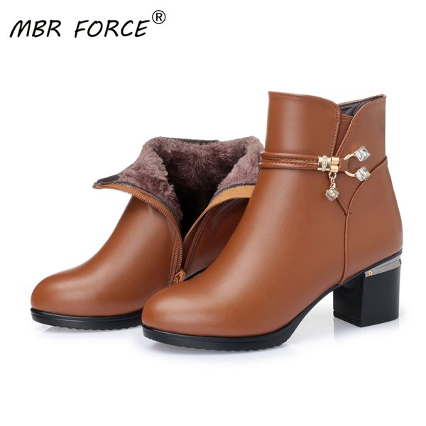 new wool snow fashion genuine leather fur plush ankle bootsmother cotton shoes women ladies warm winter boots q1104, Black
new wool snow fashion genuine leather fur plush ankle bootsmother cotton shoes women ladies warm winter boots q1104, Black
