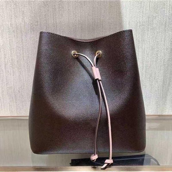 2021 selling ladies classic bucket bag women's fashion messenger bag shoulder bags handbag purse wallet
2021 selling ladies classic bucket bag women's fashion messenger bag shoulder bags handbag purse wallet