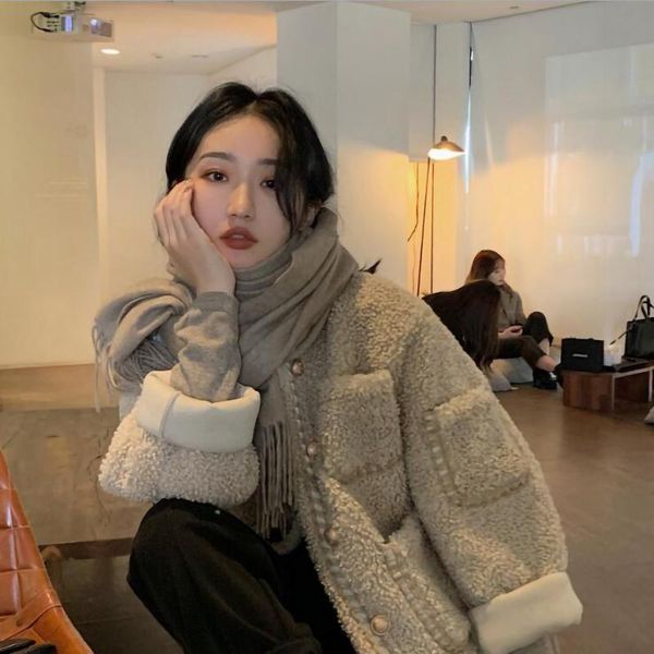 women's fur & faux fashion short cashmere keep warm downjacket 2021 winter outercoa retro loose atmosphere simple temperament, Black
women's fur & faux fashion short cashmere keep warm downjacket 2021 winter outercoa retro loose atmosphere simple temperament, Black