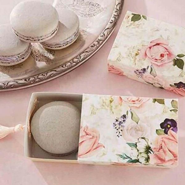 50pcs/lot vintage flower candy box drawer design favor tassel gift box favor paper candy wedding party gift
50pcs/lot vintage flower candy box drawer design favor tassel gift box favor paper candy wedding party gift