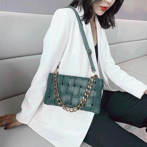weave design pu leather crossbody bags for women 2021 luxury solid color shoulder handbags chain cross body bag baguette bag
weave design pu leather crossbody bags for women 2021 luxury solid color shoulder handbags chain cross body bag baguette bag