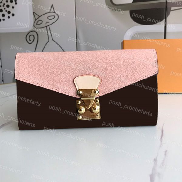 designer wallet with lock closure women's wallet comes with box packaging genuine leather interior women's wallet with box, Red;black
designer wallet with lock closure women's wallet comes with box packaging genuine leather interior women's wallet with box, Red;black