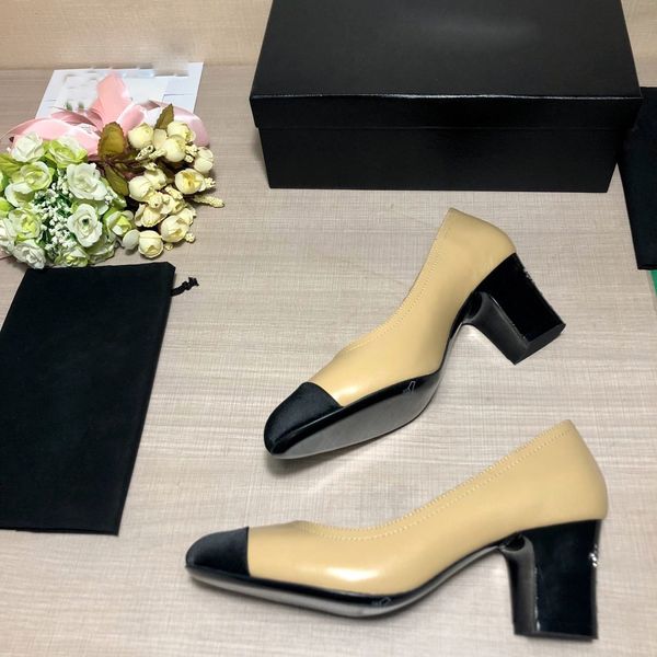 2020 весной и осенью новый кожа подошва цвет, соответствующий свет рот одиночные кожаные ботинки толщиной пятки высокие каблуки обуви просты, Black
2020 весной и осенью новый кожа подошва цвет, соответствующий свет рот одиночные кожаные ботинки толщиной пятки высокие каблуки обуви просты, Black