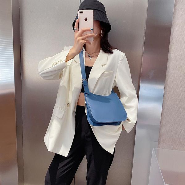 womne сплошной цвет цепи дизайнерские женщины рук кошелек crossbody сумки 2020 новый мягкий pu кожа высокого качества дизайнер мешки плеча
womne сплошной цвет цепи дизайнерские женщины рук кошелек crossbody сумки 2020 новый мягкий pu кожа высокого качества дизайнер мешки плеча