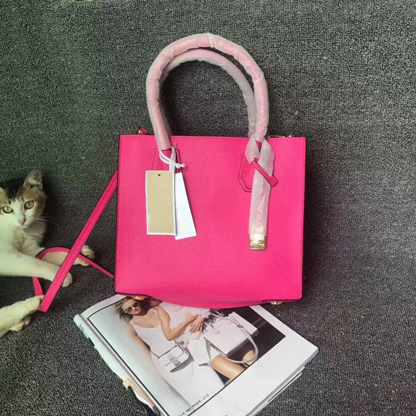 new product female designer luxury fashion lady handbag yang mi with the female bag skewed shoulder bag large medium and small
new product female designer luxury fashion lady handbag yang mi with the female bag skewed shoulder bag large medium and small