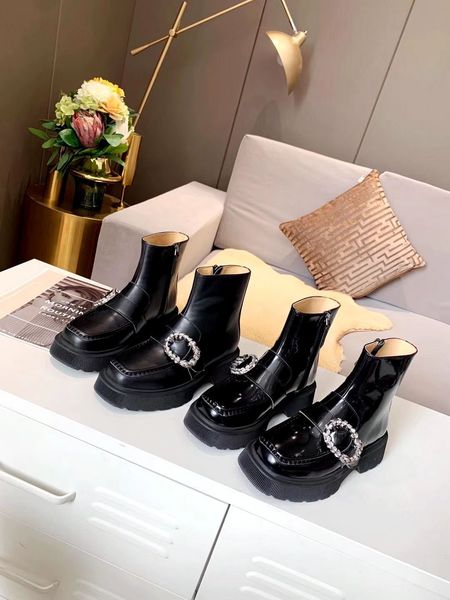 2020 new european women's martin boots, bare boots, leather production, patent leather, soft leather, two kinds of leather, side zipper, Black
2020 new european women's martin boots, bare boots, leather production, patent leather, soft leather, two kinds of leather, side zipper, Black