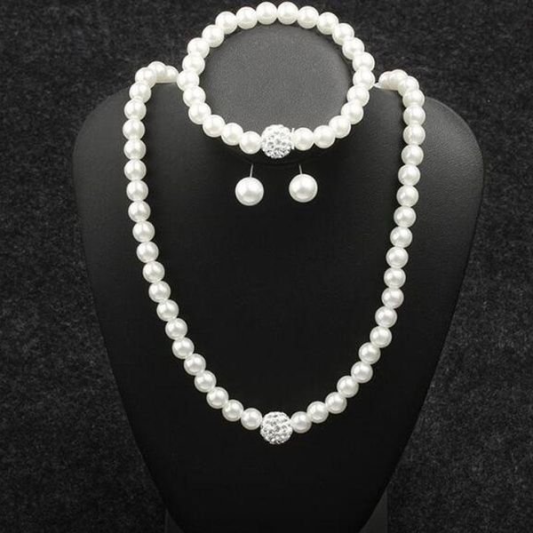 fashion classic imitation pearl crystal necklace earring bracelet sets party gift costume pearl jewelry set, Silver
fashion classic imitation pearl crystal necklace earring bracelet sets party gift costume pearl jewelry set, Silver