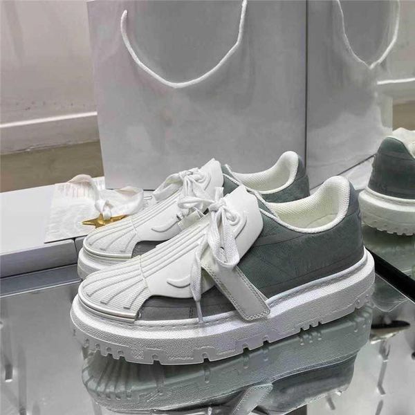 2022 luxury designer dress shoes leather id women white black calfskin sneaker platform runner trainer rubber outdoor with box non-slip 1top
2022 luxury designer dress shoes leather id women white black calfskin sneaker platform runner trainer rubber outdoor with box non-slip 1top