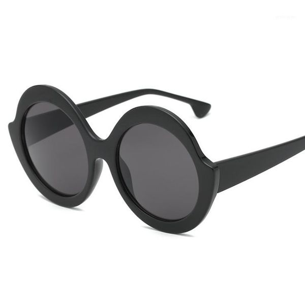 sunglasses 2021 women fahsion retro round stylish oversize plastic material lenses 2011 uv400 protection eyewear1, White;black
sunglasses 2021 women fahsion retro round stylish oversize plastic material lenses 2011 uv400 protection eyewear1, White;black