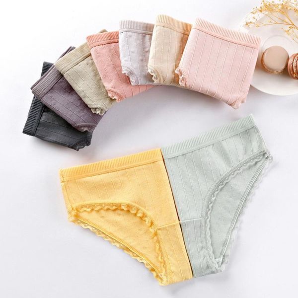ladies briefs pure cotton lace edge mid-waist panties women's breathable seamless large size underwear female, Black;pink
ladies briefs pure cotton lace edge mid-waist panties women's breathable seamless large size underwear female, Black;pink