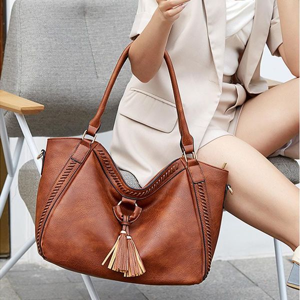 designer pu leather shoulder bags for women 2020 high capacity handbags travel luxury hand bag female large messenger bag
designer pu leather shoulder bags for women 2020 high capacity handbags travel luxury hand bag female large messenger bag