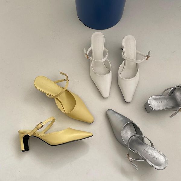 slippers 2021 summer elegant pointed toe slides mules shoes thick mid heels yellow white silver outside beach woman, Black
slippers 2021 summer elegant pointed toe slides mules shoes thick mid heels yellow white silver outside beach woman, Black