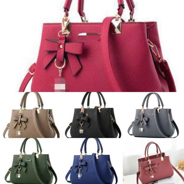 autumn and winter new 2020 fashion women's hand women's simple shoulder shoulder bag fashion messenger bag trend 0nk34
autumn and winter new 2020 fashion women's hand women's simple shoulder shoulder bag fashion messenger bag trend 0nk34