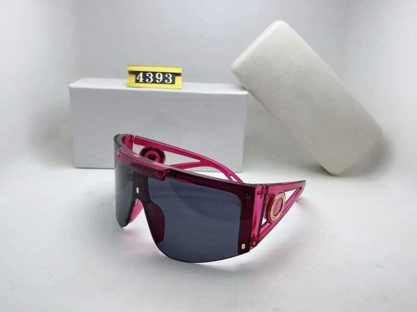 2021 luxury sunglasses for women brand designer 4393 square summer style rectangle full frame uv protection come with package, White;black
2021 luxury sunglasses for women brand designer 4393 square summer style rectangle full frame uv protection come with package, White;black