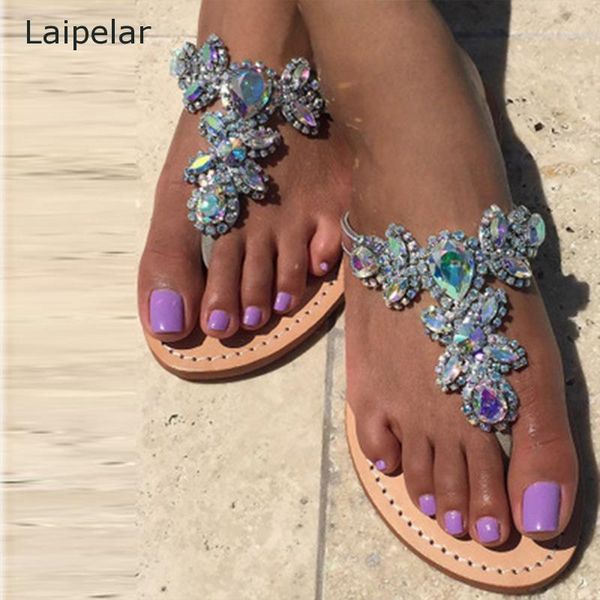 slippers 2021 leisure women shoes rhinestones summer chains thong gladiator flat sandals crystal chaussure size35-46, Black
slippers 2021 leisure women shoes rhinestones summer chains thong gladiator flat sandals crystal chaussure size35-46, Black