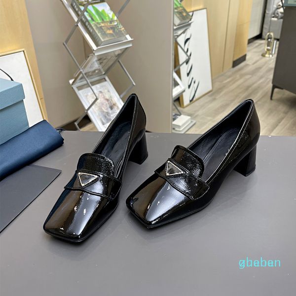 designer shoes version of women high thick heel all-match dinner retro round toe single, Black
designer shoes version of women high thick heel all-match dinner retro round toe single, Black