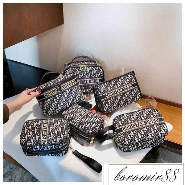 cosmetic bag korean large capacity portable travel fashion storage canvas embroidery wash bags
cosmetic bag korean large capacity portable travel fashion storage canvas embroidery wash bags