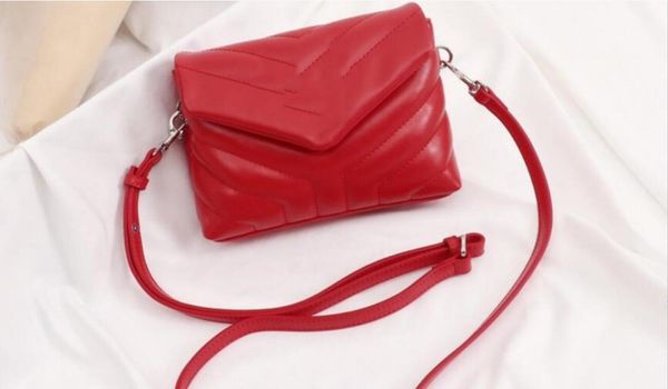 new trend ladies noble style classic all-match money bag handbag messenger bag three-piece travel letter chain casual hip-hop printing stao
new trend ladies noble style classic all-match money bag handbag messenger bag three-piece travel letter chain casual hip-hop printing stao